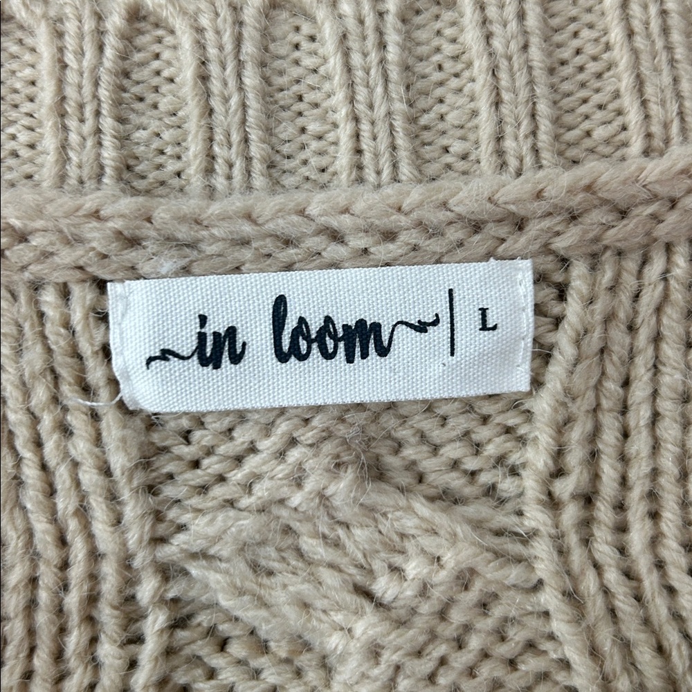 In Loom Chunky Cable Knit Floral Flower Embroidered Sweater Size Large‎ - Picture 4 of 7